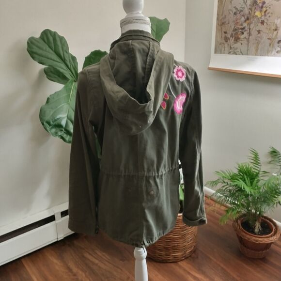 Bagatelle Embroidered Boho Utility Jacket Medium - Picture 2 of 3